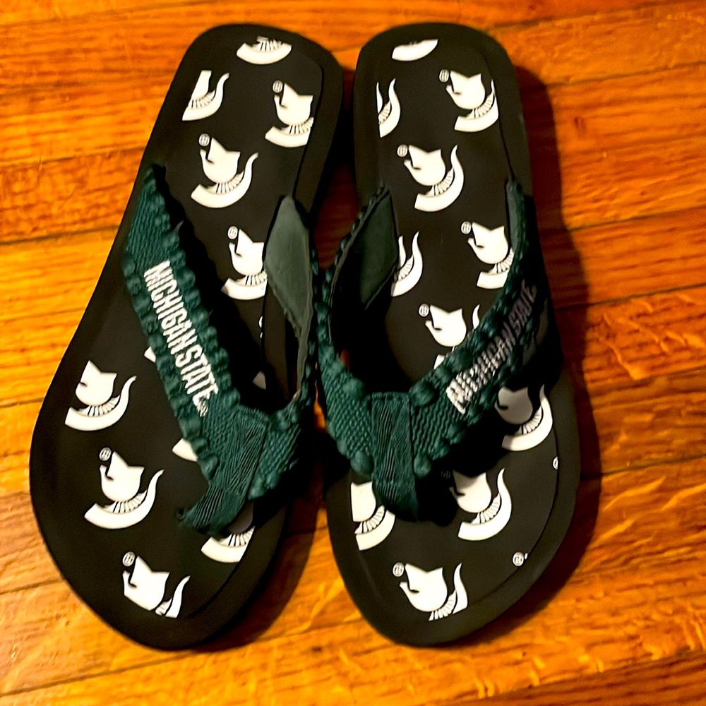 MSU Spartans flip flops